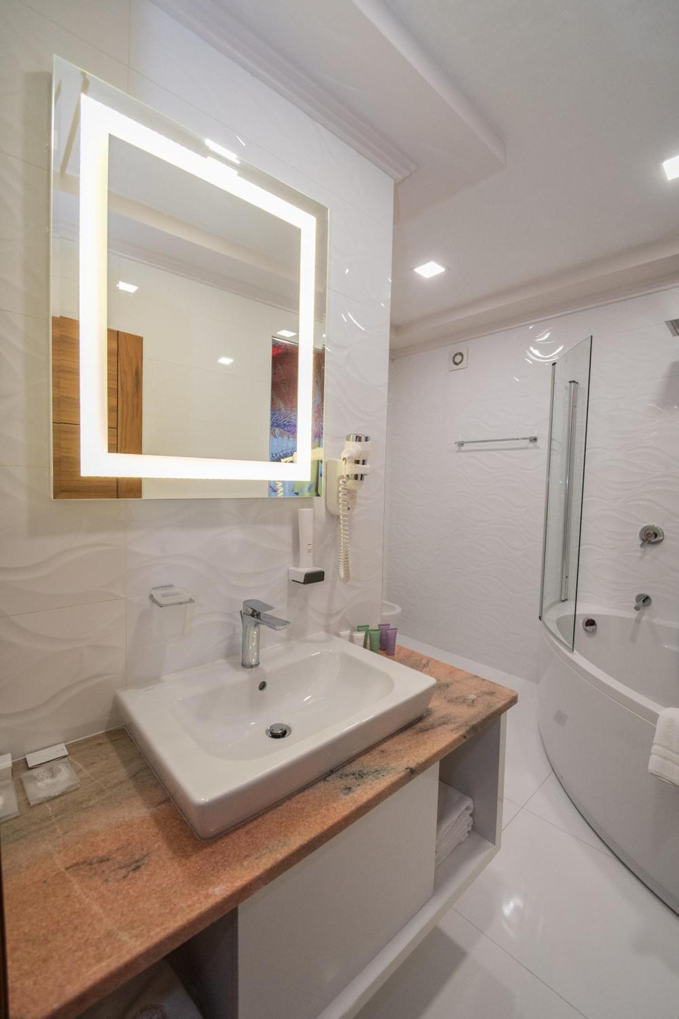 Hotel Park Srebrenik Extérieur photo
