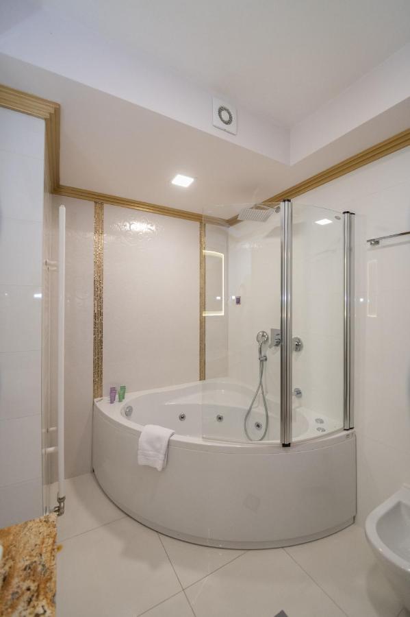 Hotel Park Srebrenik Extérieur photo